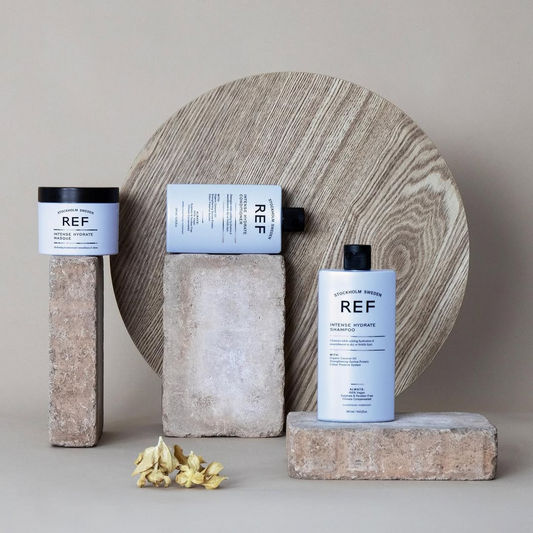 Набір для інтенсивного зволоження волосся Intense Hydrate REF