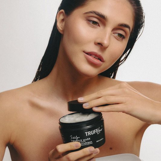 Маска для волосся з трюфелем Truffle Indulge Mask, TruffLuv - 250 мл