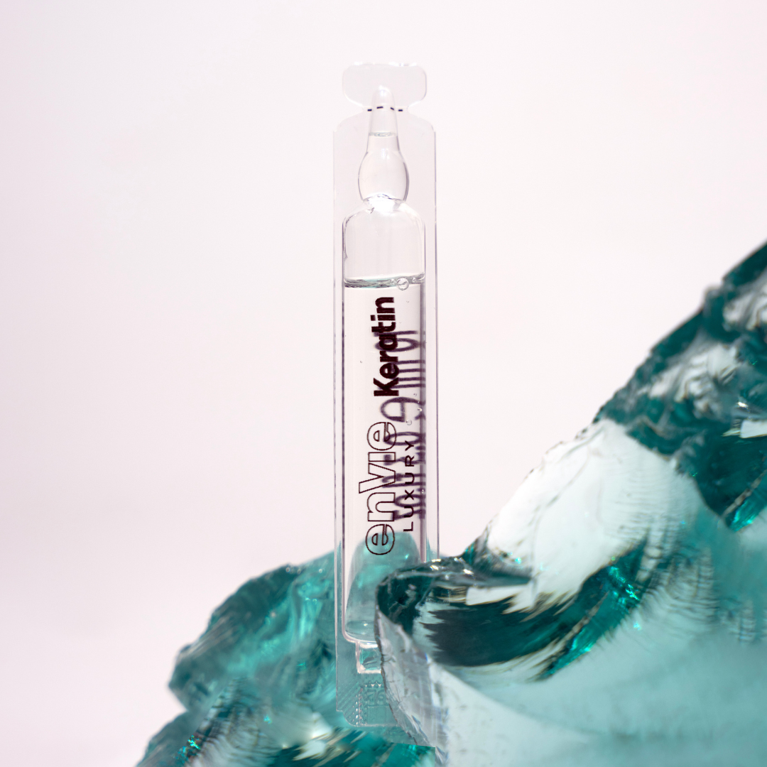 Ампула для реконструкції пошкодженого волосся LUXURY KERATIN ENVIE 1*10 мл