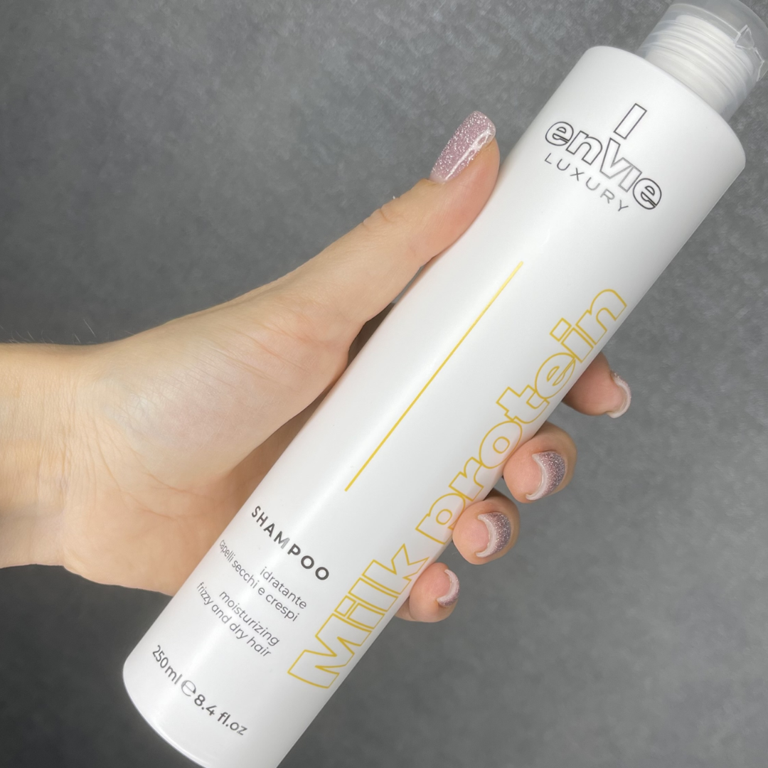 Шампунь для сухого та кучерявого волосся з молочними протеїнами LUXURY MILK ENVIE 250 мл